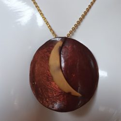 Lune sur terre brulée par Uni Bijoux